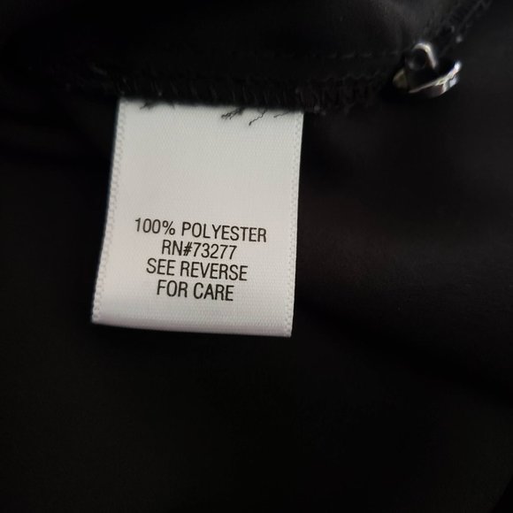 Black V-Neck Tank - Picture 7 of 7